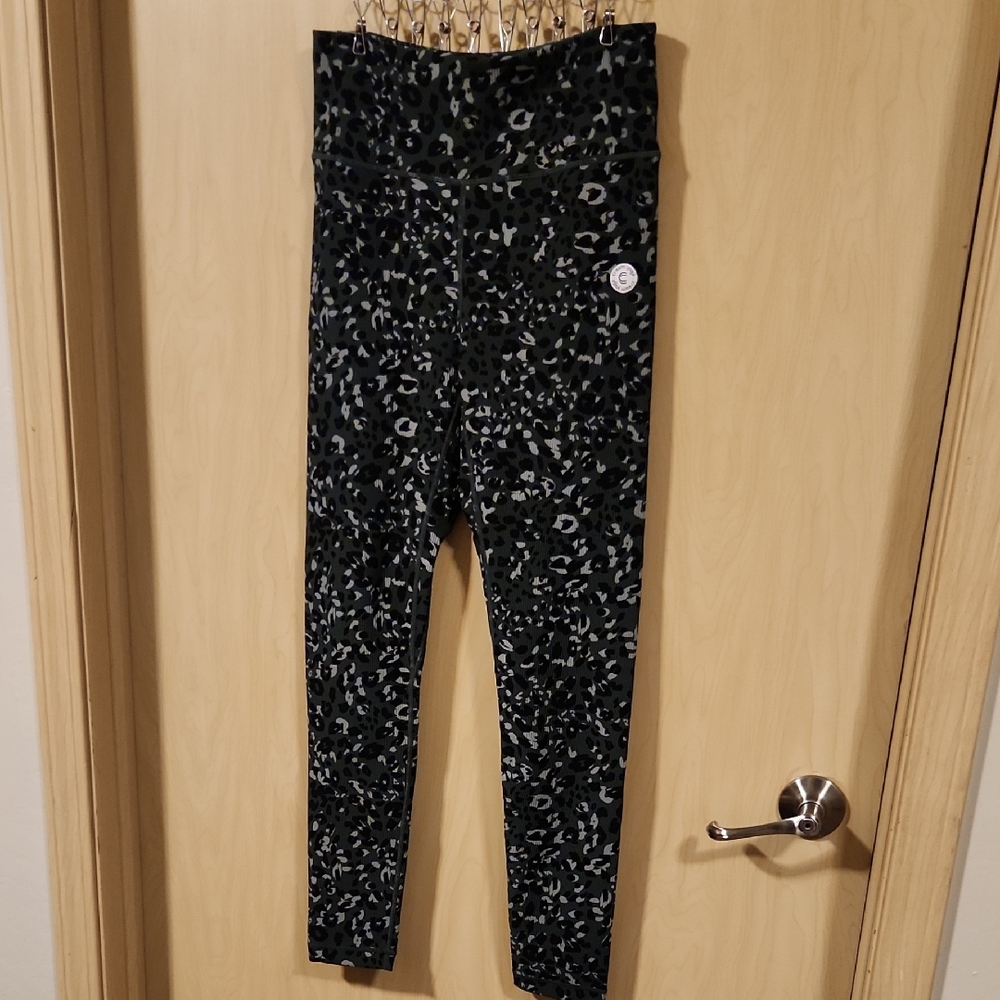Women's Leopard Print Leggings